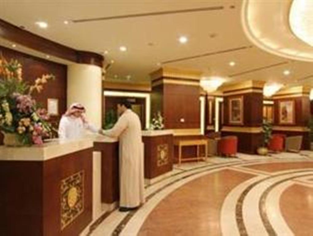 Al Qibla Hotel Medina Bagian luar foto